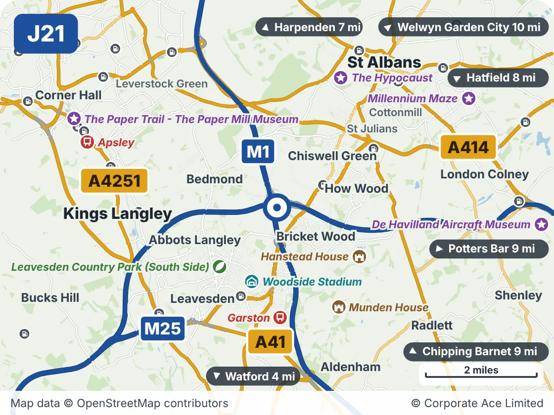 Map of the area within about 5 miles of M25 Junction 21: Chiswell, showing the towns, villages, roads and places to visit